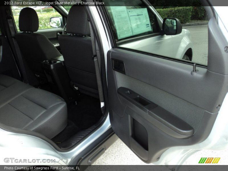 Ingot Silver Metallic / Charcoal Black 2012 Ford Escape XLT