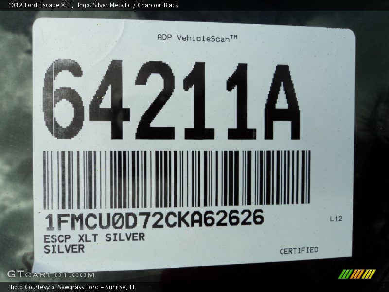 Ingot Silver Metallic / Charcoal Black 2012 Ford Escape XLT