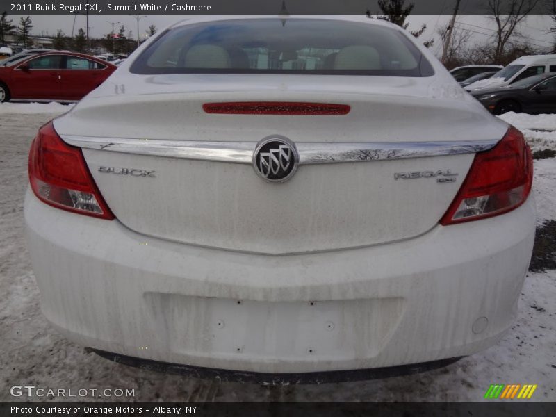 Summit White / Cashmere 2011 Buick Regal CXL