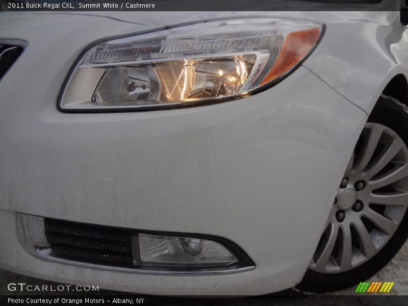 Summit White / Cashmere 2011 Buick Regal CXL