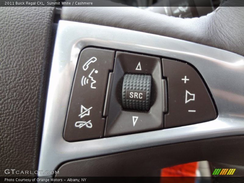 Summit White / Cashmere 2011 Buick Regal CXL