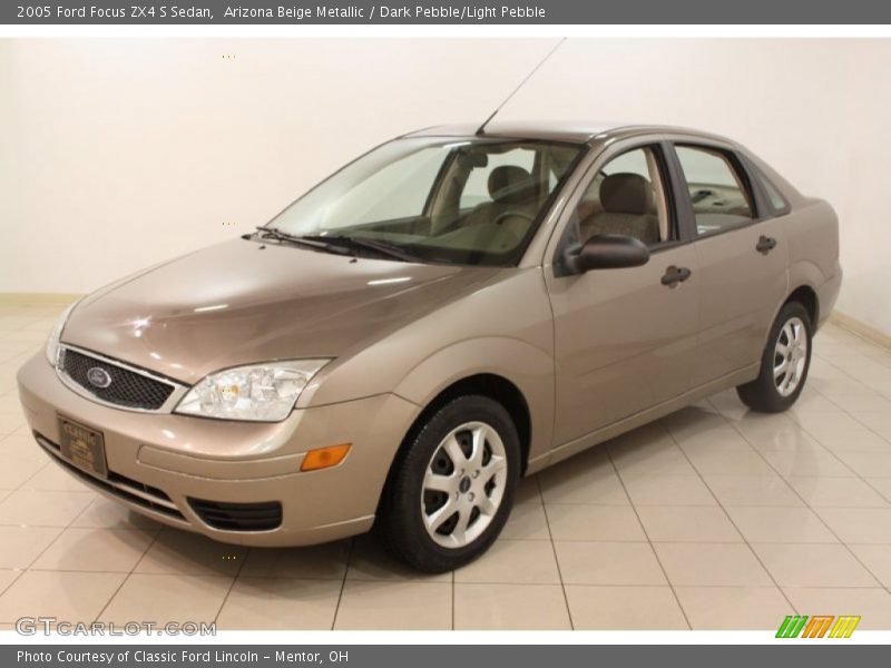 Front 3/4 View of 2005 Focus ZX4 S Sedan