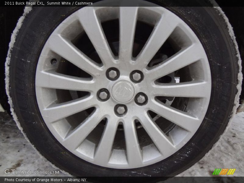 Summit White / Cashmere 2011 Buick Regal CXL