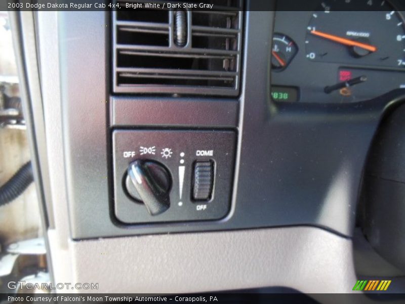 Bright White / Dark Slate Gray 2003 Dodge Dakota Regular Cab 4x4