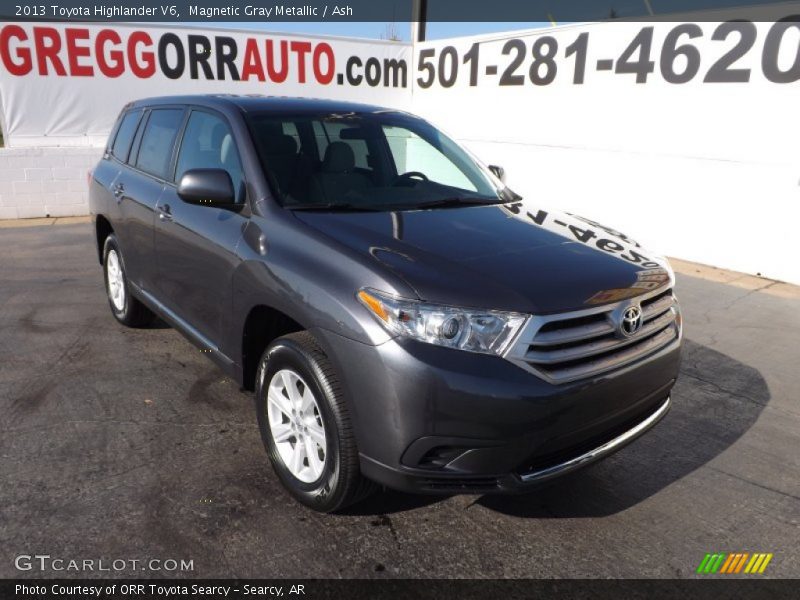 Magnetic Gray Metallic / Ash 2013 Toyota Highlander V6