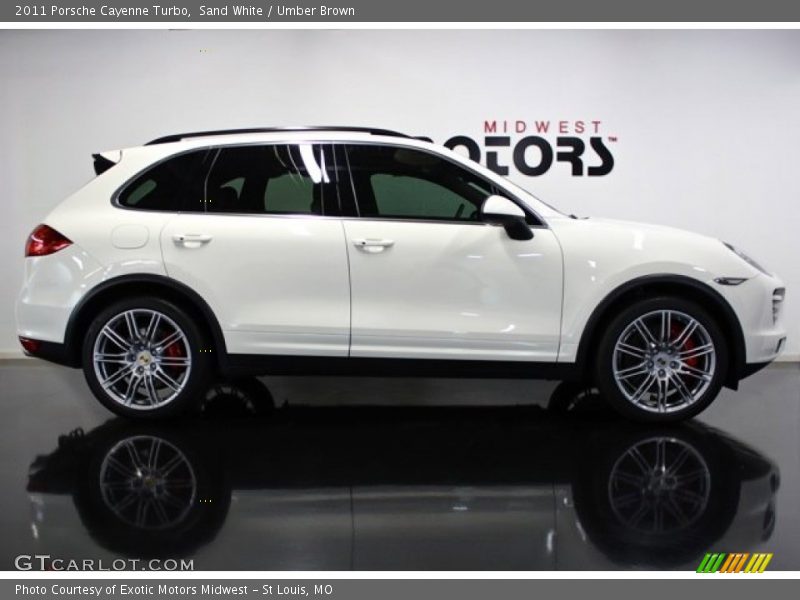 Sand White / Umber Brown 2011 Porsche Cayenne Turbo