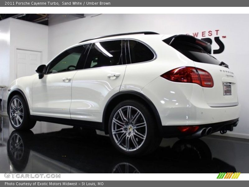 Sand White / Umber Brown 2011 Porsche Cayenne Turbo