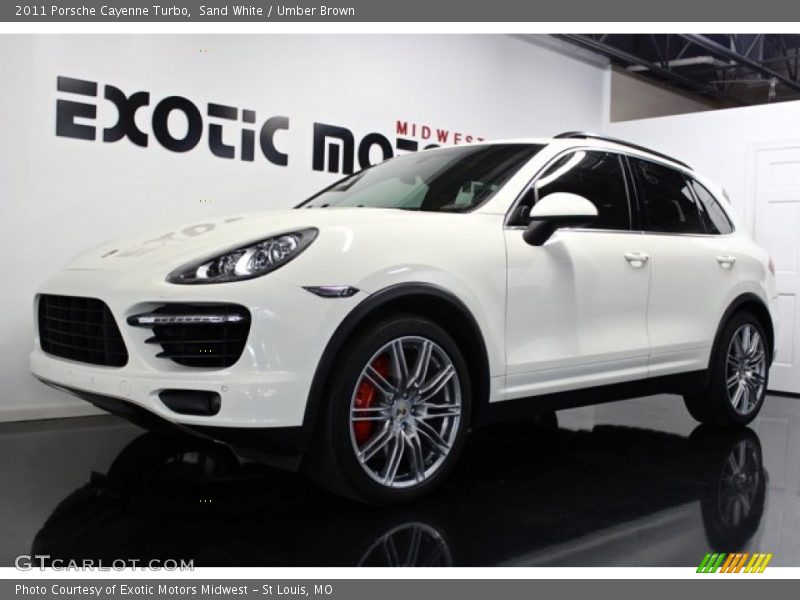 Sand White / Umber Brown 2011 Porsche Cayenne Turbo