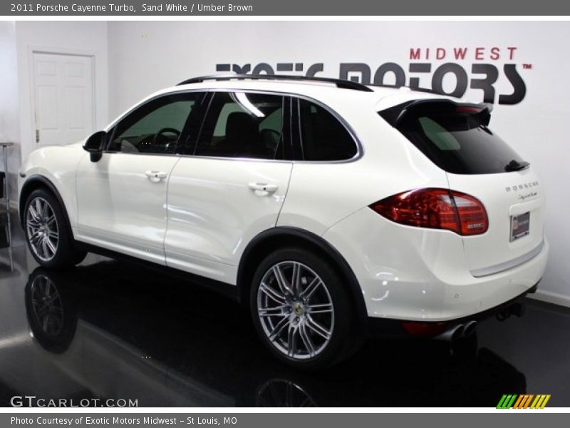 Sand White / Umber Brown 2011 Porsche Cayenne Turbo