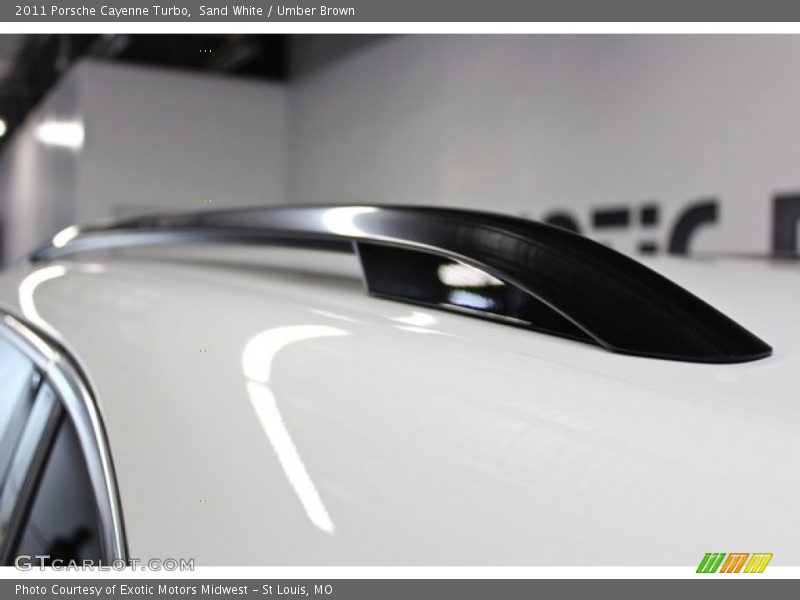 Sand White / Umber Brown 2011 Porsche Cayenne Turbo