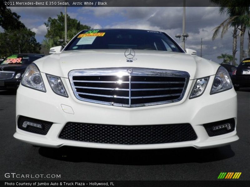 Arctic White / Black 2011 Mercedes-Benz E 350 Sedan