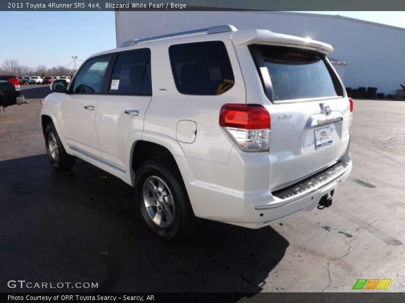 Blizzard White Pearl / Beige 2013 Toyota 4Runner SR5 4x4