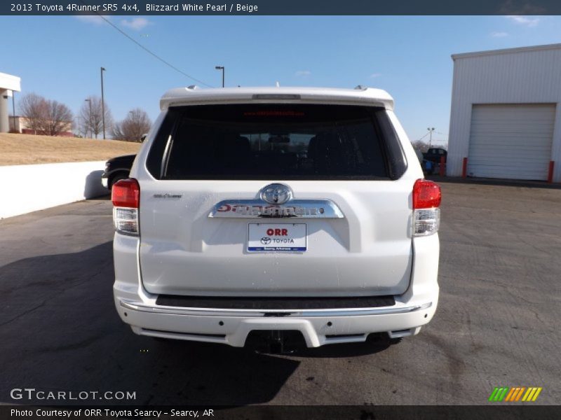 Blizzard White Pearl / Beige 2013 Toyota 4Runner SR5 4x4