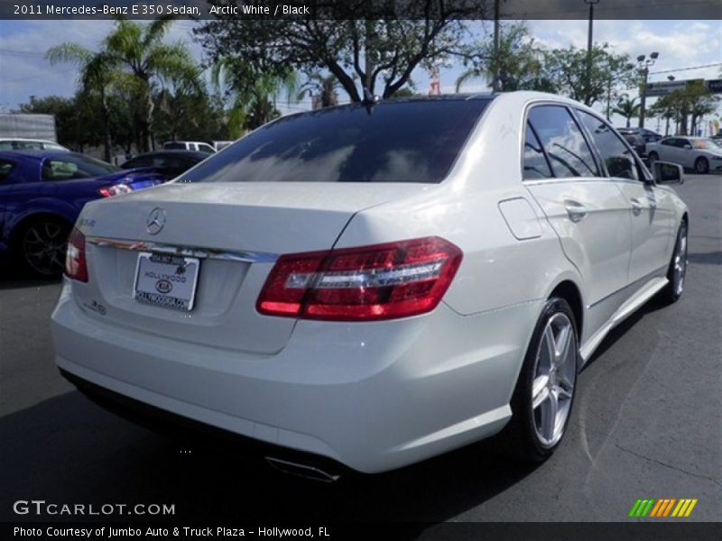 Arctic White / Black 2011 Mercedes-Benz E 350 Sedan