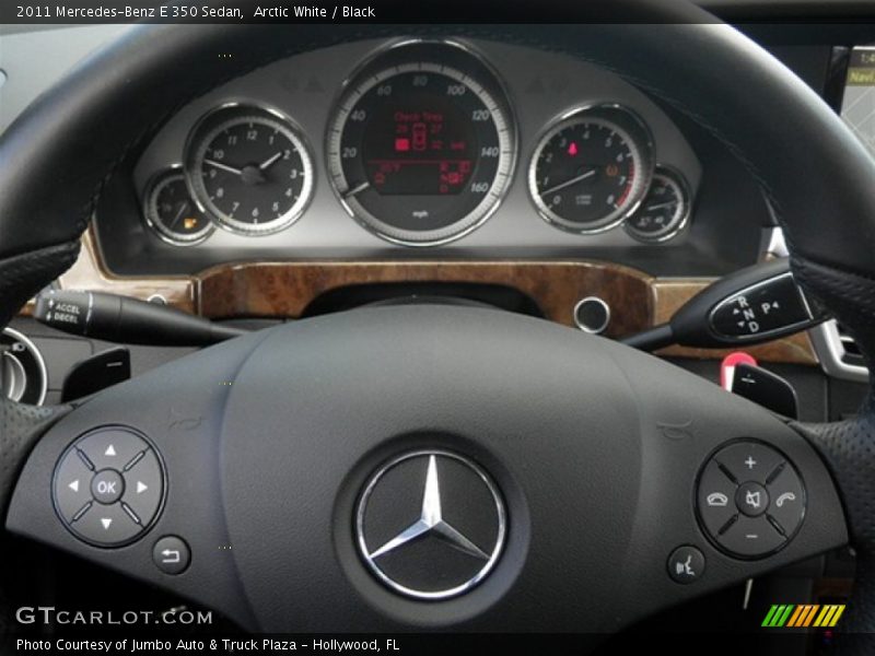 Arctic White / Black 2011 Mercedes-Benz E 350 Sedan