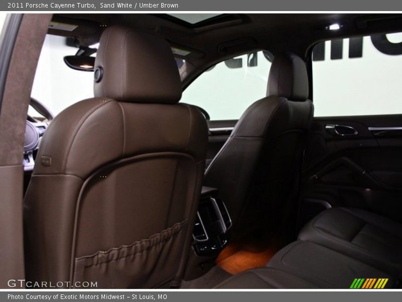 Sand White / Umber Brown 2011 Porsche Cayenne Turbo