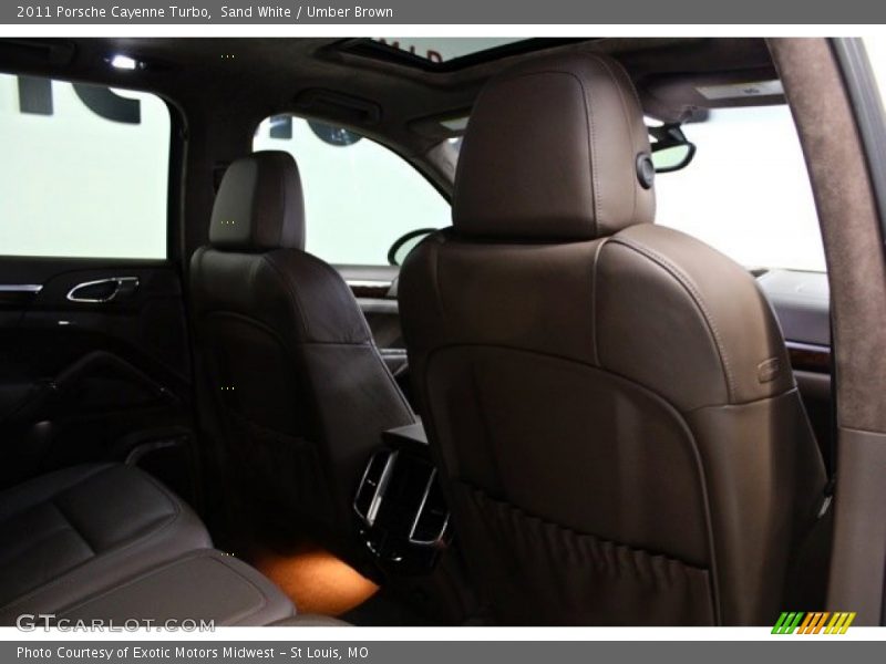 Sand White / Umber Brown 2011 Porsche Cayenne Turbo