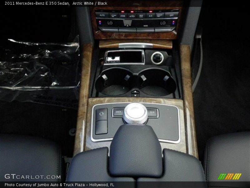 Arctic White / Black 2011 Mercedes-Benz E 350 Sedan