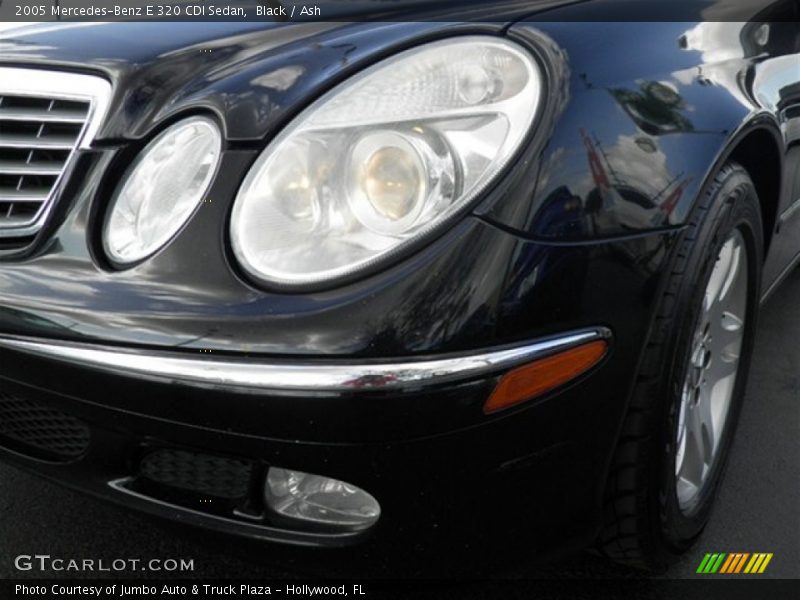 Black / Ash 2005 Mercedes-Benz E 320 CDI Sedan