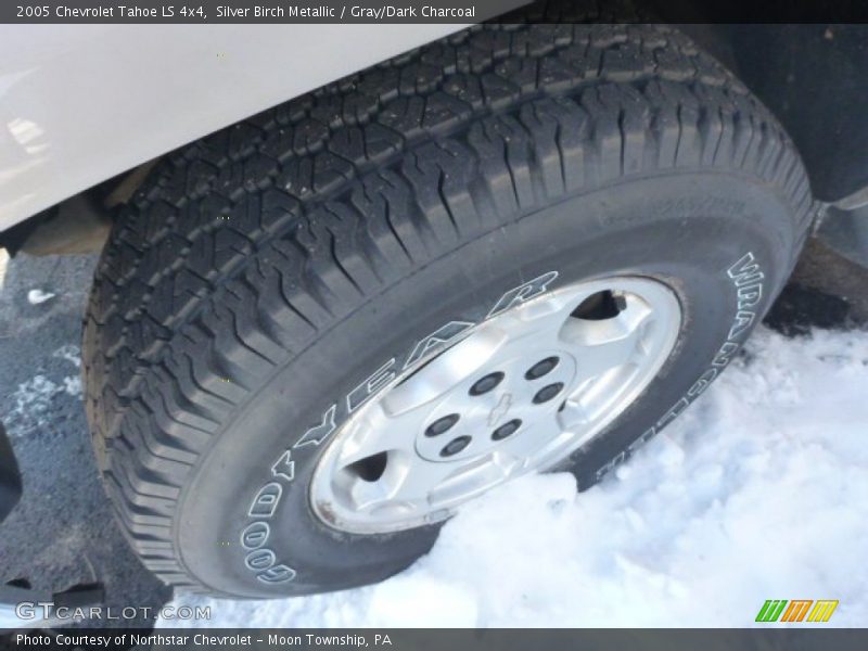 Silver Birch Metallic / Gray/Dark Charcoal 2005 Chevrolet Tahoe LS 4x4
