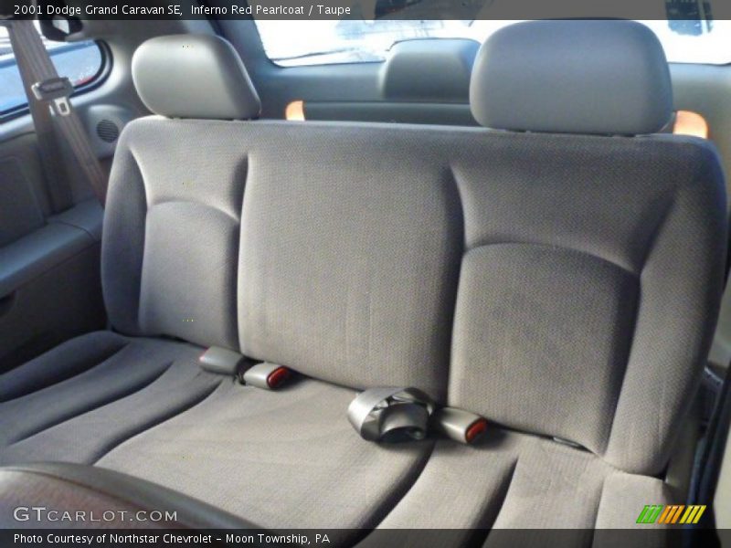 Inferno Red Pearlcoat / Taupe 2001 Dodge Grand Caravan SE