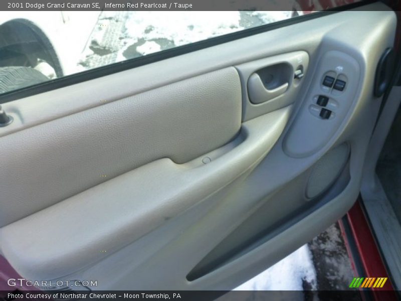 Inferno Red Pearlcoat / Taupe 2001 Dodge Grand Caravan SE