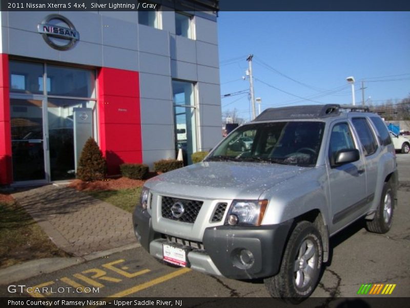 Silver Lightning / Gray 2011 Nissan Xterra S 4x4