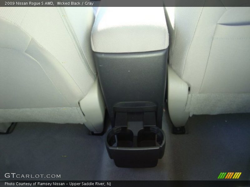 Wicked Black / Gray 2009 Nissan Rogue S AWD