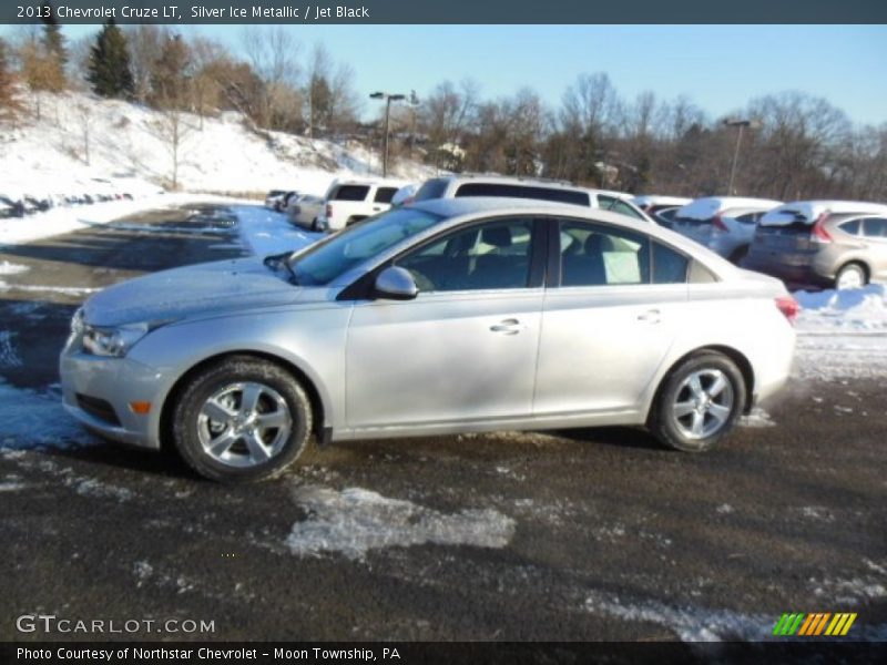 Silver Ice Metallic / Jet Black 2013 Chevrolet Cruze LT