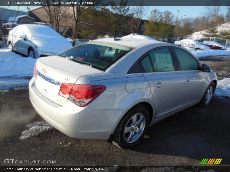 Silver Ice Metallic / Jet Black 2013 Chevrolet Cruze LT