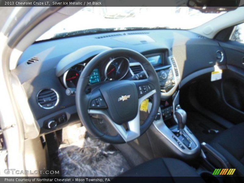 Silver Ice Metallic / Jet Black 2013 Chevrolet Cruze LT