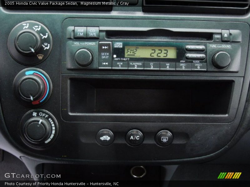 Magnesium Metallic / Gray 2005 Honda Civic Value Package Sedan