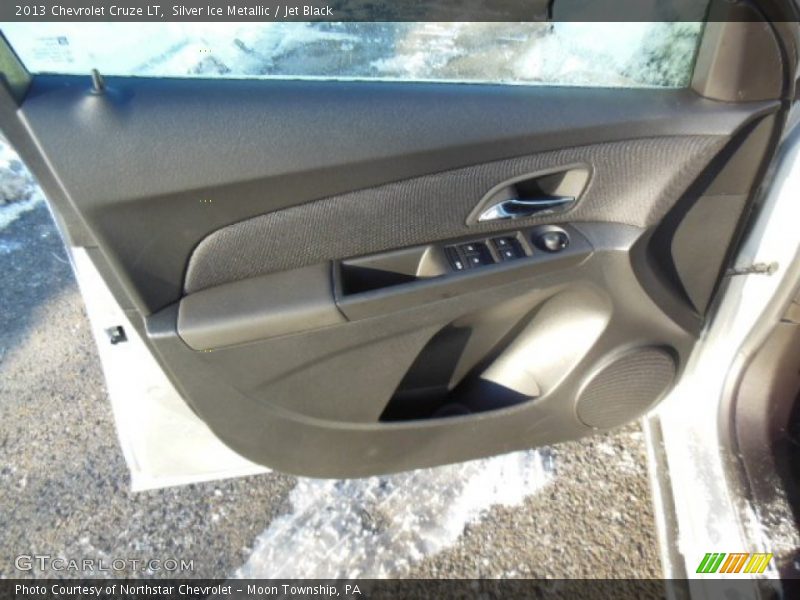 Silver Ice Metallic / Jet Black 2013 Chevrolet Cruze LT