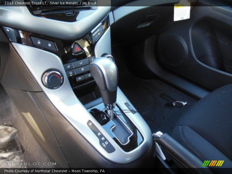 Silver Ice Metallic / Jet Black 2013 Chevrolet Cruze LT