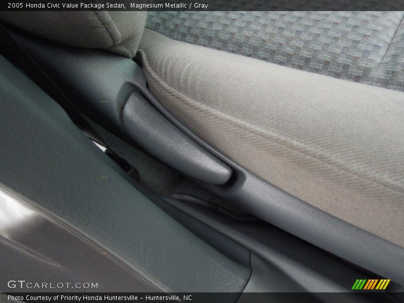 Magnesium Metallic / Gray 2005 Honda Civic Value Package Sedan