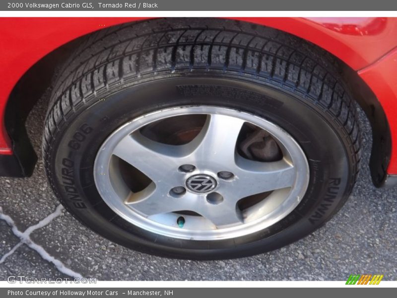 Tornado Red / Black 2000 Volkswagen Cabrio GLS