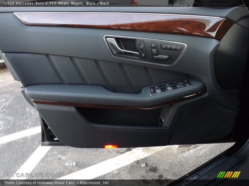 Door Panel of 2013 E 350 4Matic Wagon