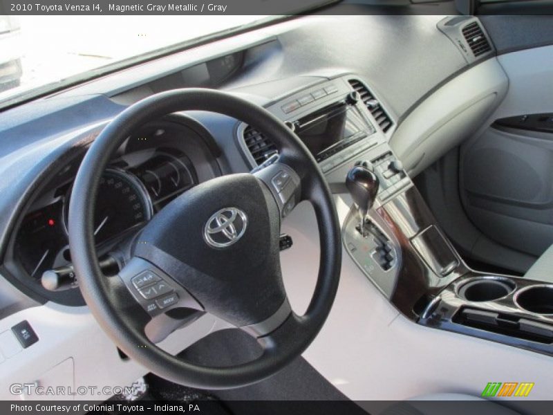 Magnetic Gray Metallic / Gray 2010 Toyota Venza I4