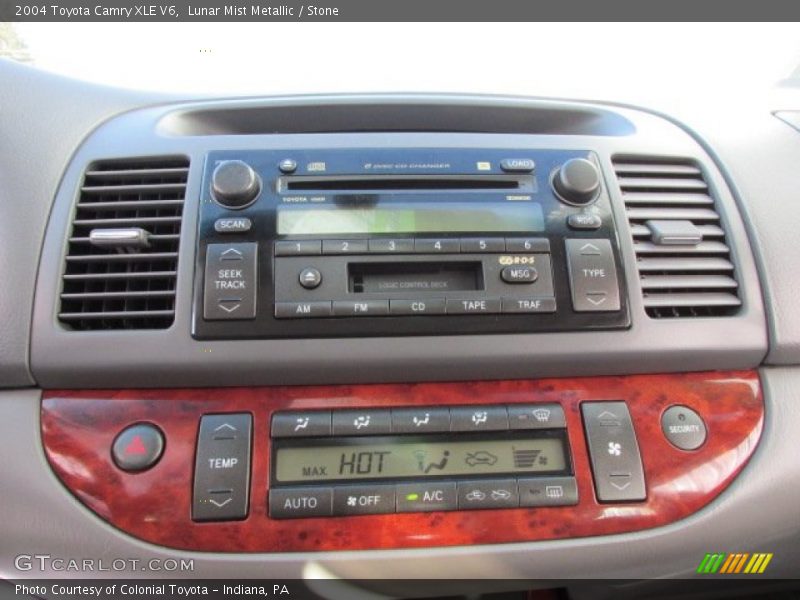 Lunar Mist Metallic / Stone 2004 Toyota Camry XLE V6