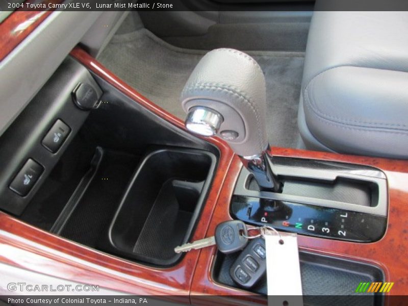 Lunar Mist Metallic / Stone 2004 Toyota Camry XLE V6