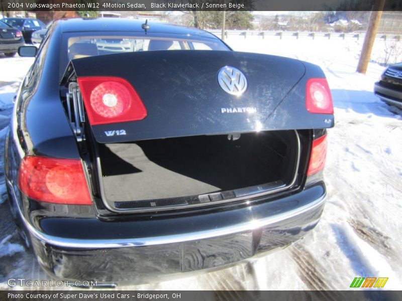 Black Klavierlack / Sonnen Beige 2004 Volkswagen Phaeton W12 4Motion Sedan