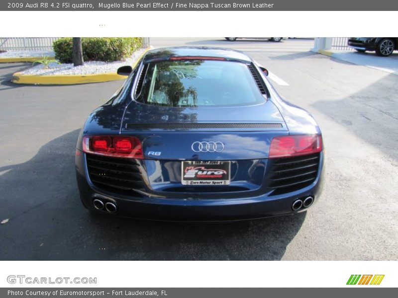 Mugello Blue Pearl Effect / Fine Nappa Tuscan Brown Leather 2009 Audi R8 4.2 FSI quattro