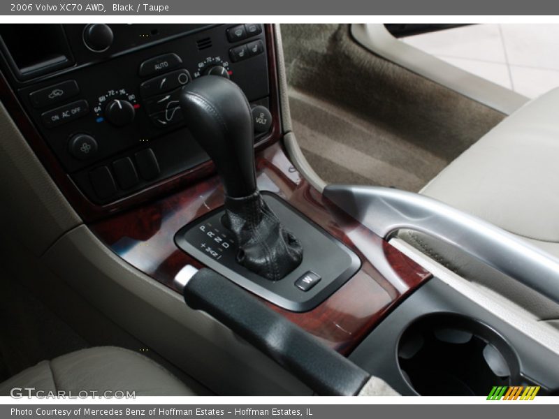 Black / Taupe 2006 Volvo XC70 AWD