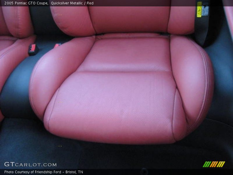 Quicksilver Metallic / Red 2005 Pontiac GTO Coupe