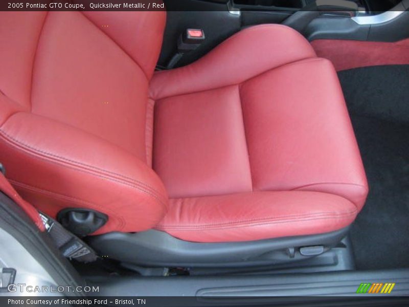 Quicksilver Metallic / Red 2005 Pontiac GTO Coupe