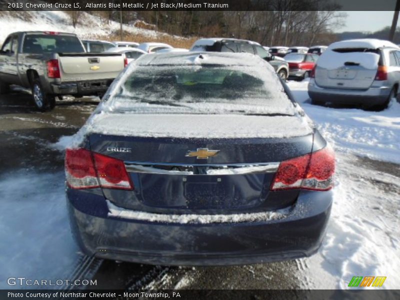 Atlantis Blue Metallic / Jet Black/Medium Titanium 2013 Chevrolet Cruze LS