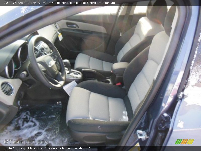Atlantis Blue Metallic / Jet Black/Medium Titanium 2013 Chevrolet Cruze LS