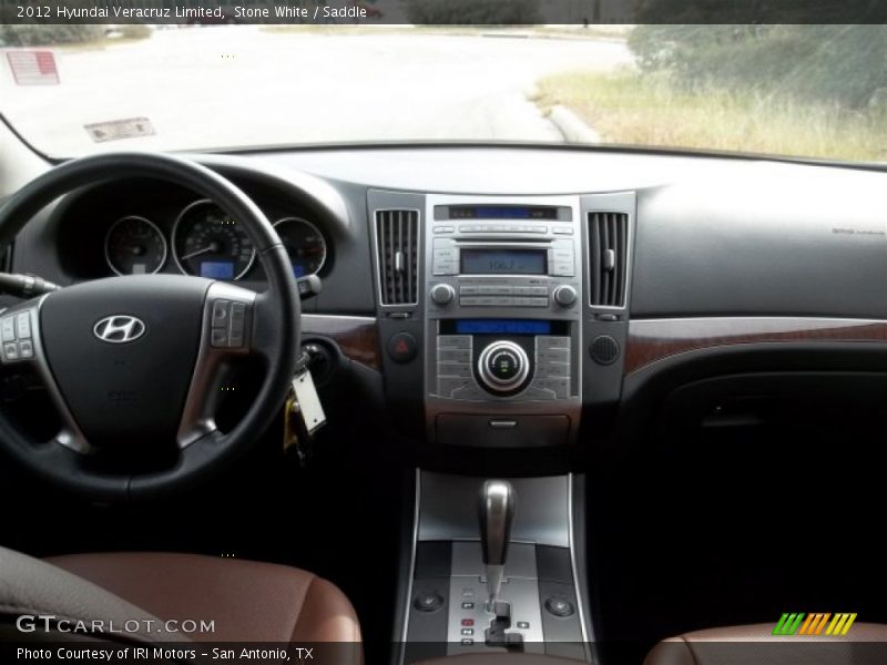 Dashboard of 2012 Veracruz Limited