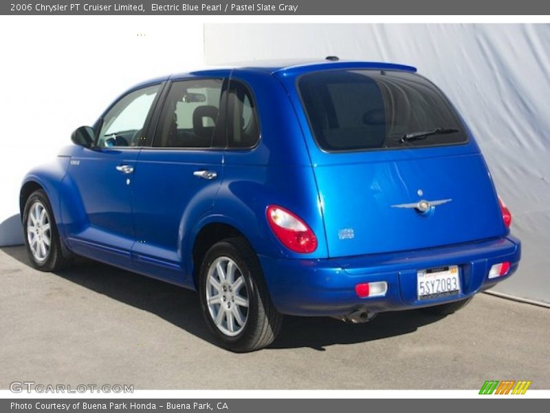 Electric Blue Pearl / Pastel Slate Gray 2006 Chrysler PT Cruiser Limited