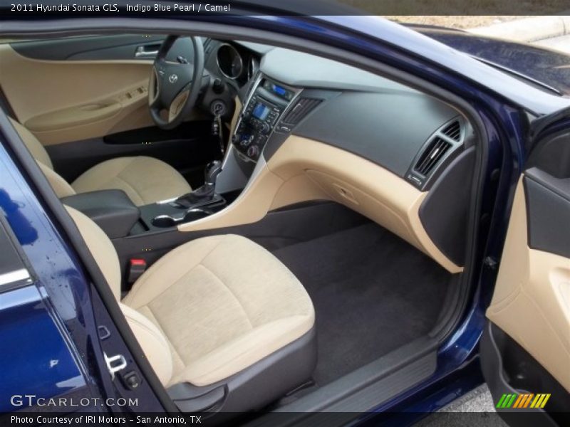 Indigo Blue Pearl / Camel 2011 Hyundai Sonata GLS
